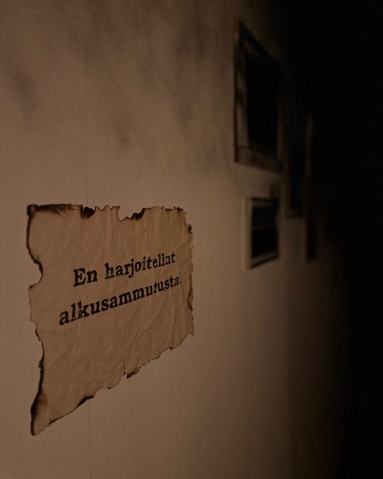 Teksti seinällä, en ole harjoitellut alkusammutusta