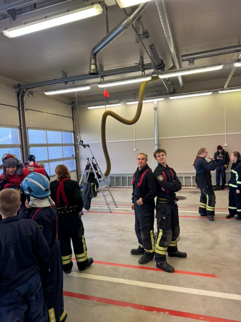 Jussin malja kokosi nuoret palokuntalaiset Sotungin FBK:lle lauantaina 15.11.2025